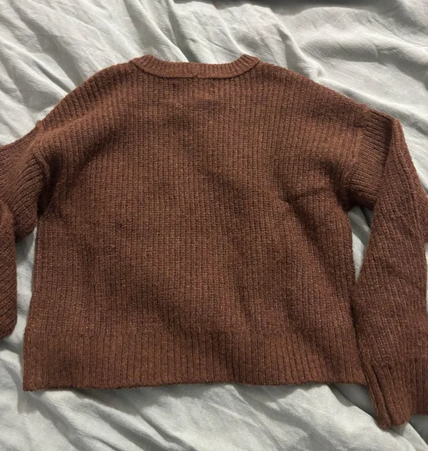 Outfitters Brown Knit Sweater - Image 2