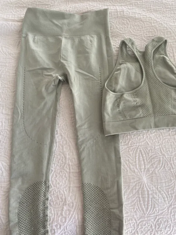 Target light green workout set - Image 3