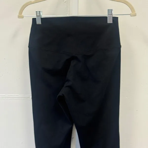 Yunoga Women's Black High Waisted Yoga Leggings Size M Athletic‎ 7/8 Athleisure - Image 4