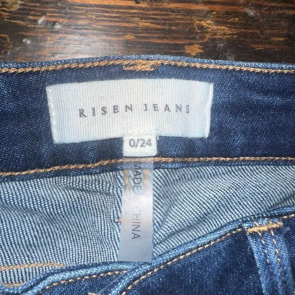 Risen flared stretchy 0/24 distressed boutique jeans - Image 2