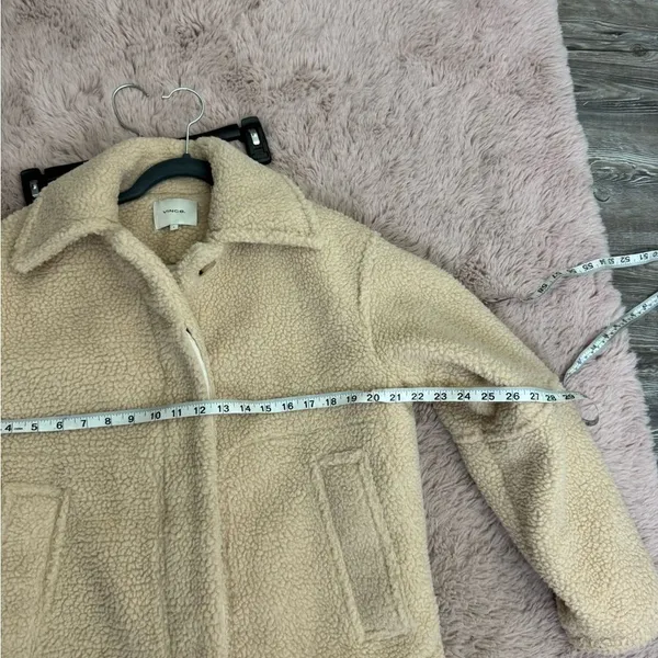 Vince Women's Button Front Sherpa Jacket Size S - Image 6