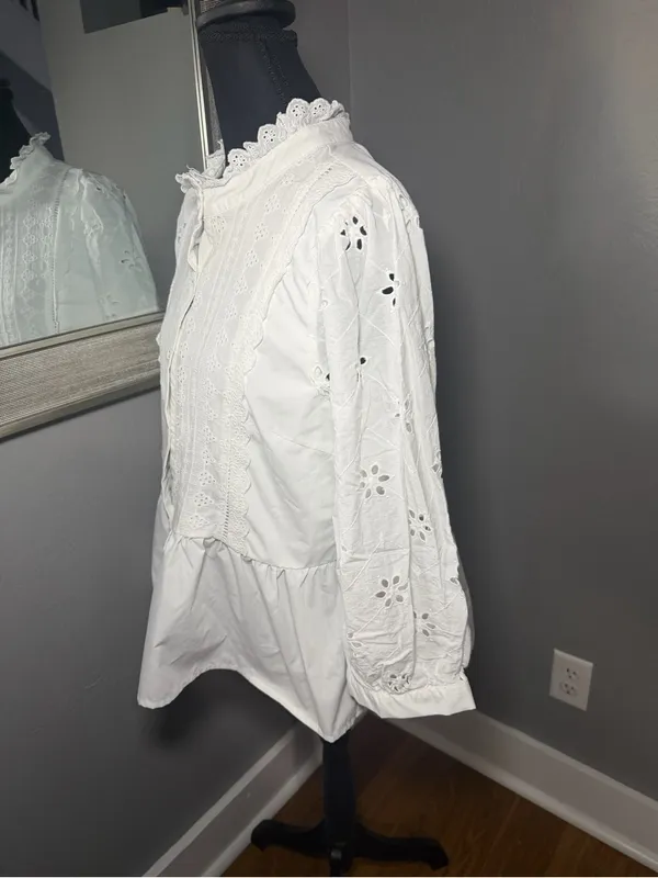 Entro Ever After Eyelet Lace Ruffle Coquette Cottage Romantic White Top Large - Image 4