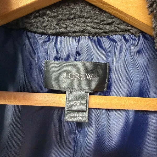 J. Crew Plush Fleece Vest‎ in Black Size Extra Small - Image 4