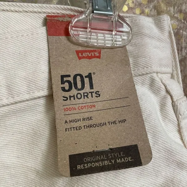 Levi’s Women's 501 Ivory Give Me Butterflies‎ Hi-Rise Denim Shorts, 30 NWT - Image 6