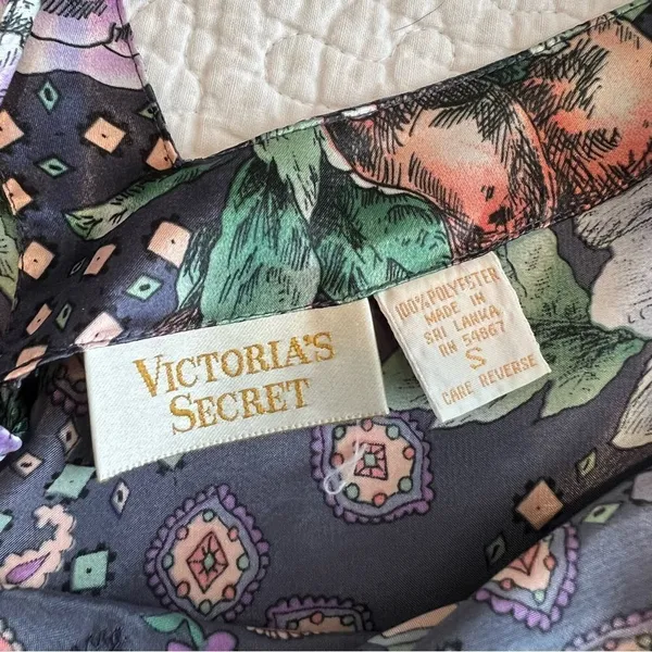 ✨ Vintage Gold Label Victoria’s‎ Secret Blue Lace Floral Satin Slip Small - Image 7