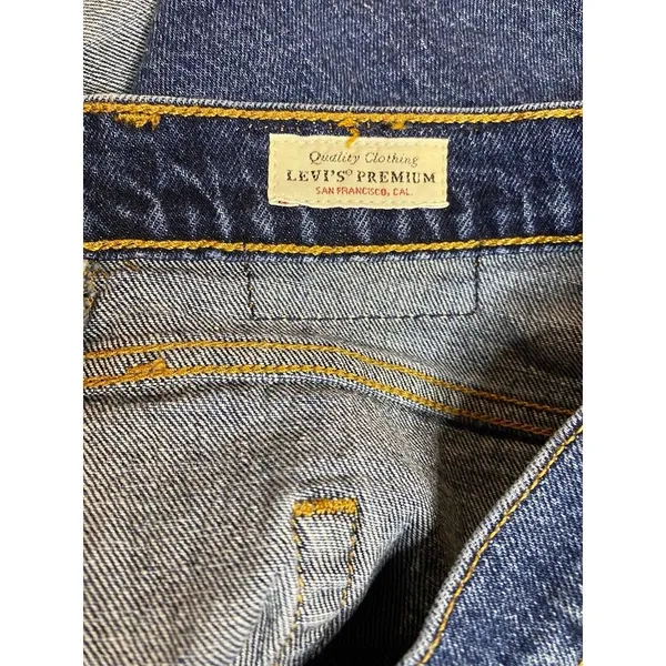 Levi's 501 Big E Women's Button Fly High Rise Denim‎ Blue Jean Shorts Size 34 - Image 5