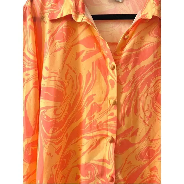 Princess Polly Sheer Swirl Blouse Large - Image 4