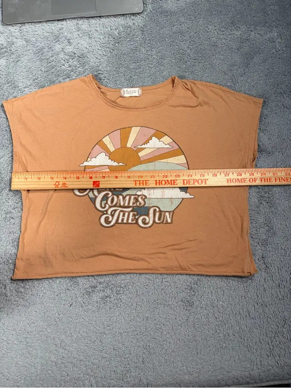 Altar’d state Here Comes The Sun Graphic Crop Tee XS - Image 3