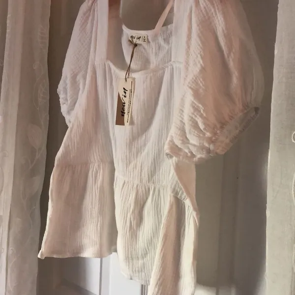 NWT New In babydoll top size M - Image 4