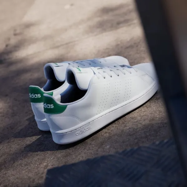 ✨ADIDAS ADVANTAGE SZ 8 SHOES✨ - Image 2