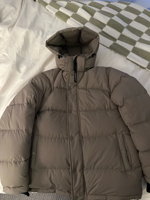 Aritzia Super Puff Jacket - Image 3