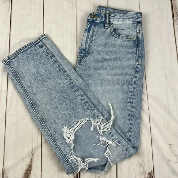 American Eagle mom jeans size 0 - Image 4