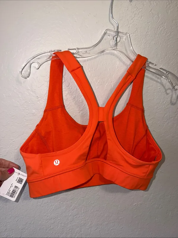 NWT Lululemon Power Thru Bra - Image 4