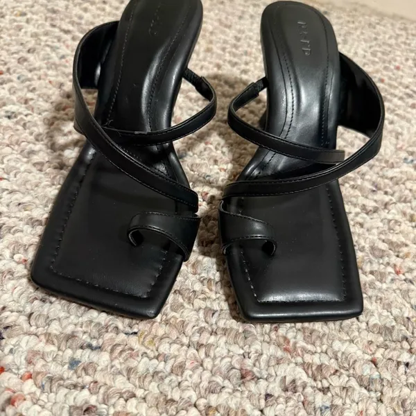NA-KD Crossed Toe Strap Heels Black- Size 36 - Image 10