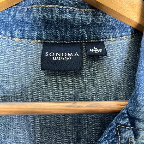 Sonoma Women’s Denim Utility Jacket Sz L Blue Cotton Button Front Boho Cottage - Image 3