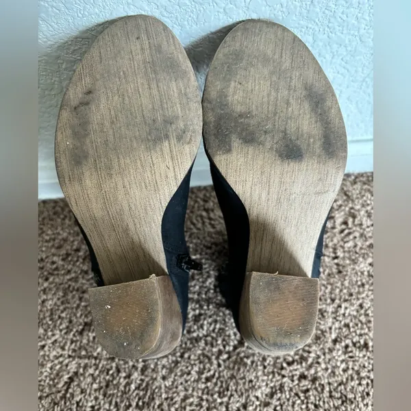 Women’s Booties Black Size 7 - Image 3