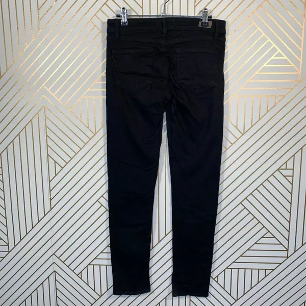 Paige Peg‎ Skinny Jeans in Black Overdye - Image 7
