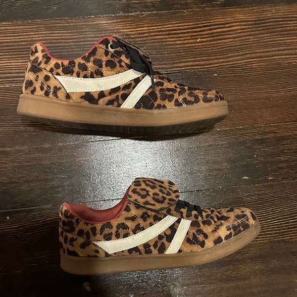 Steve Madden Cheetah Print Shoe - Image 3