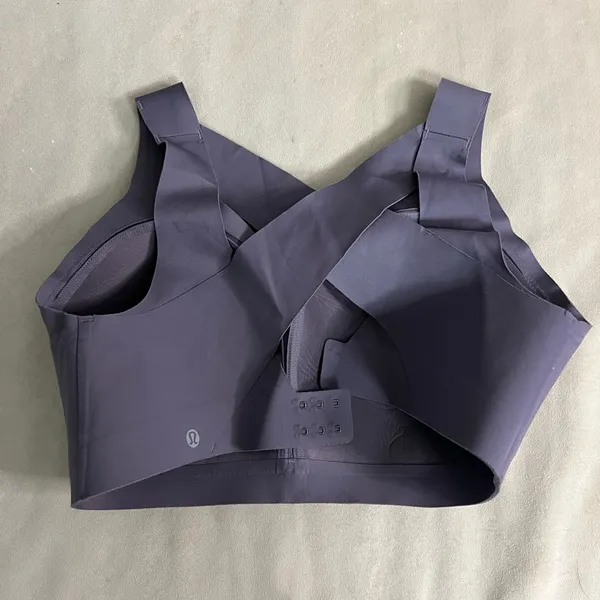Lululemon Crisscross Support Bra – Size 36E – Smooth Contour Cups – Rare Size - Image 6