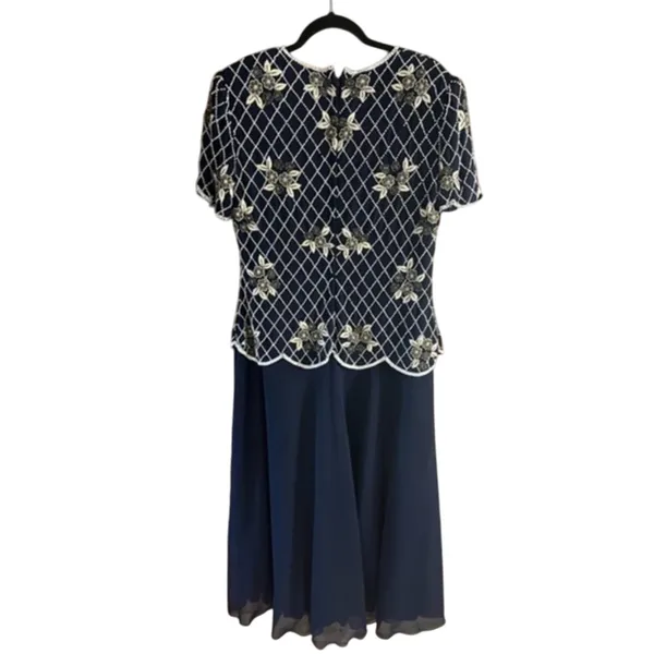 Papell Boutique Navy Beaded Evening Dress Size‎ 12 - Image 2