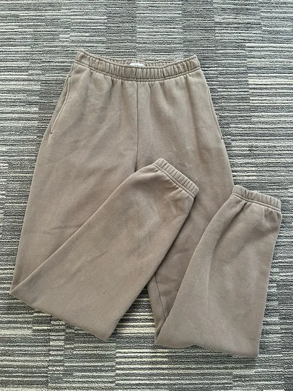 Aritzia TNA Brown Sweatpants - Image 2
