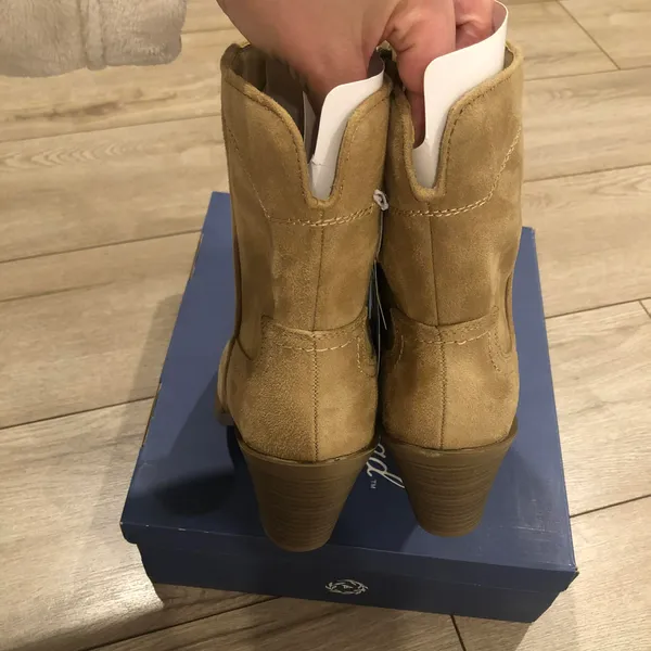 Universal Thread Dallas Ankle Western Bootie with Memory Form Insole - Image 6
