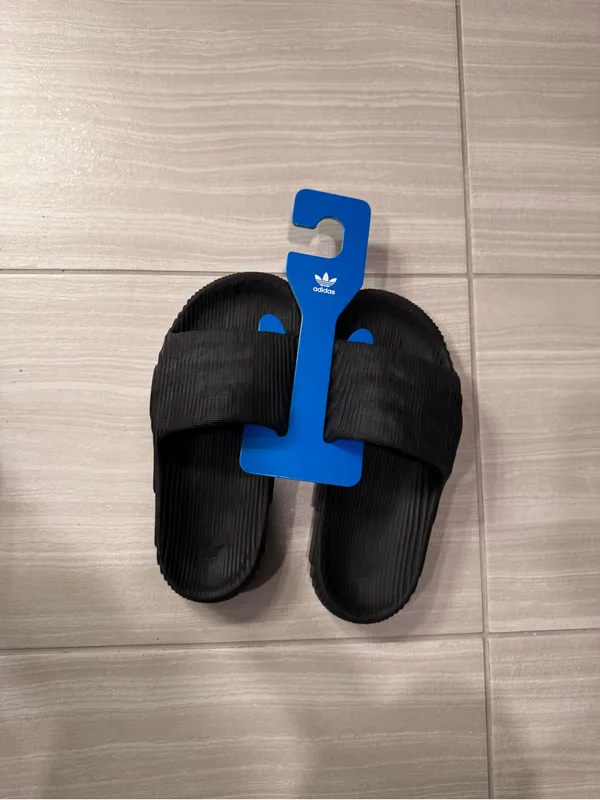 Adidas black ADILETTE 22 Slip On Slides - Image 3