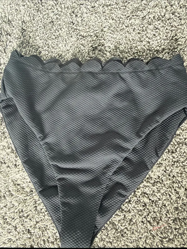 Beach Riot Nessa Scallop High Waist Bikini Bottoms, Size Medium, $98 - Image 6