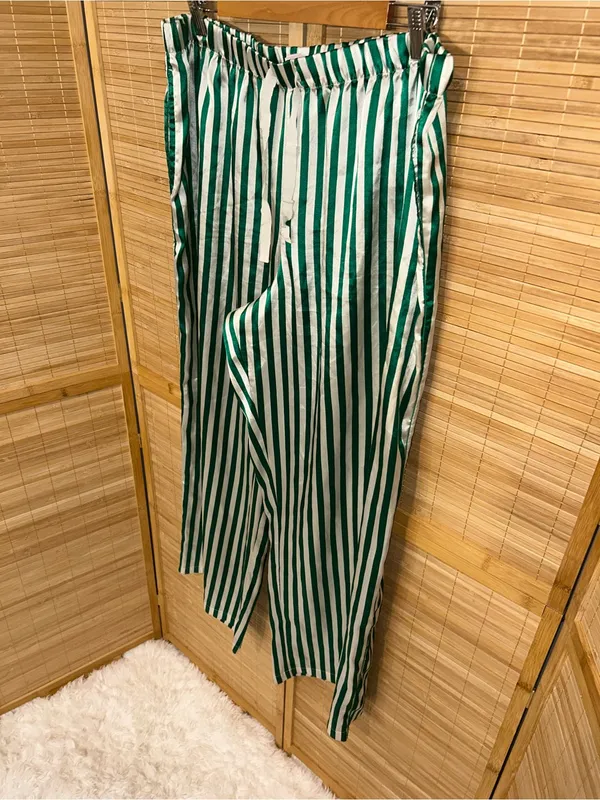 Victoria’s Secret satin green white stripe wide leg pajama pants woman’s XL - Image 2