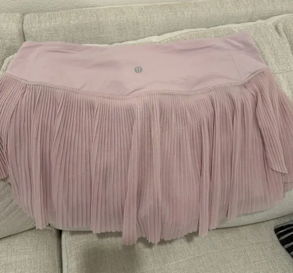 Lululemon tennis skirt size 10 - Image 3