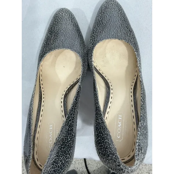 Womans Coach Adina Size 9.5 B Gray Cracked Leather Slip On Stiletto Pumps - Image 6