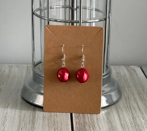 NWT Gorgeous Pearled Red Faux Fresh Water Pearl Bead Drop Earrings - Image 5