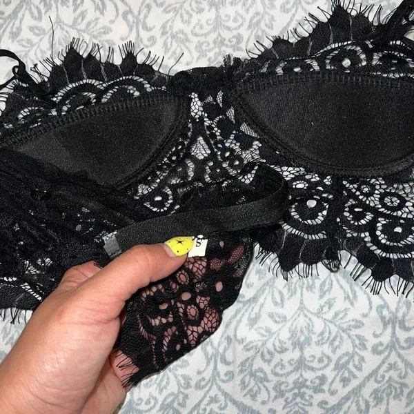 Lacy red bralette and black bustier bundle set size S Black - Image 5