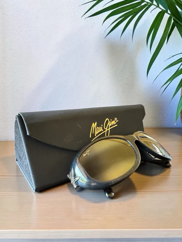 Maui Jim Alana MJ-215-17 Black Polarized Sunglasses Japan w/ Case - Image 9