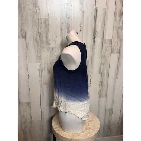 Xhilaration Blue White Ombre Lace Trim Tank Top – Size Medium - Image 5