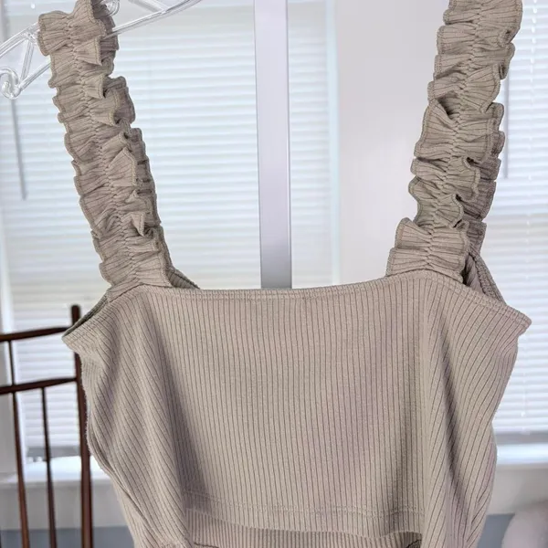 Sunday-best Women's Cream and Tan Vest - Image 3