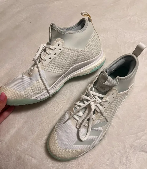 Adidas Volleyball Shoes - Image 4