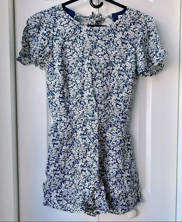 Abercrombie & Fitch Floral Print Open-Back Romper, Size XXS, NWT - Image 5