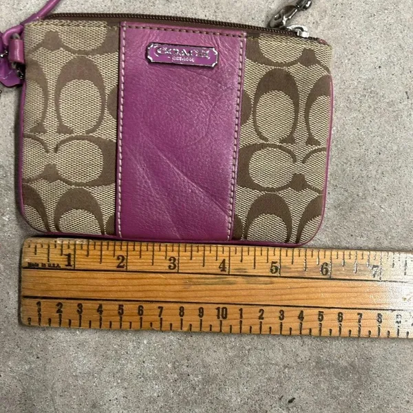 Coach Signature Logo Leather Zip Wristlet Tan & Purple - Image 7