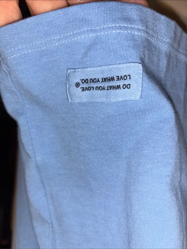 Life Is Good Blue L/S Tee Shirt V Neck With Life Is Golden On Front Size Small - Image 4