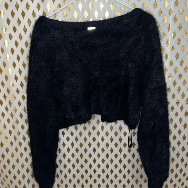 Fabletics Mini Crop Cardigan in Faux Mohair Black size L - Image 9