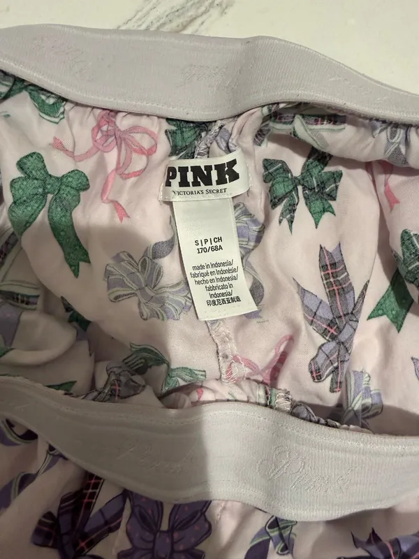 PINK Victoria's Secret Sleeping Shorts - Image 3