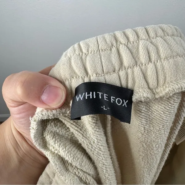 White‎ Fox Wide Leg Sweatpants Size Large - Image 4