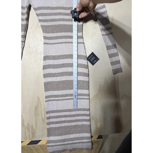 NWT $65 Lulus Casual Aura Beige‎ Striped Knit Long Sleeve Midi Dress Womens XL - Image 7