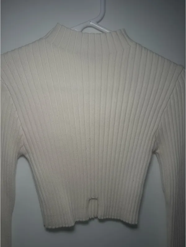 Edikted long sleeve crop top - Image 2
