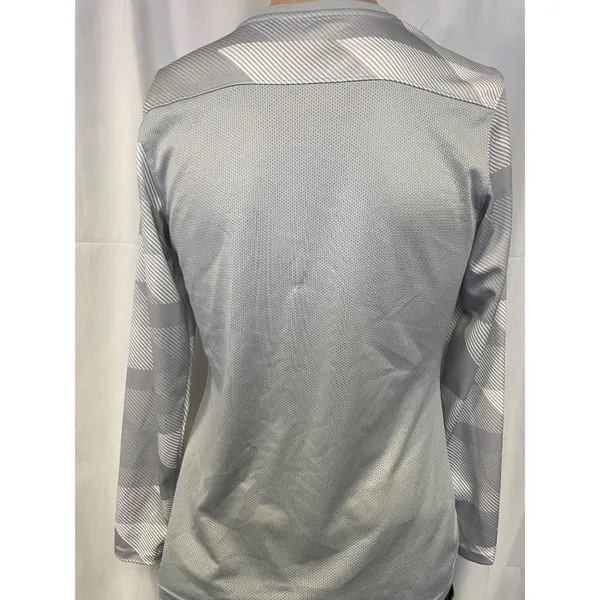 Nike Dri-Fit Women's Grey Shirt/T-shirt/Long Sleeve SzM SKU3314 - Image 2