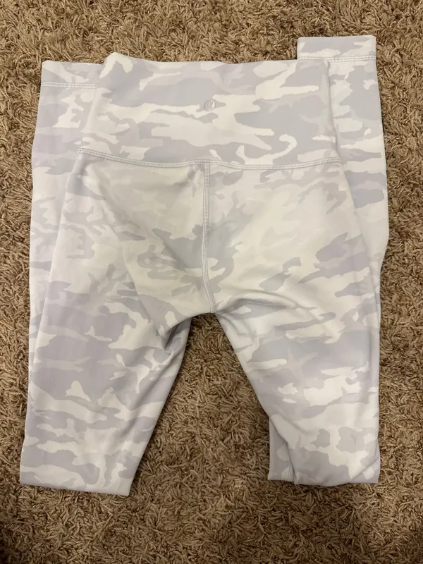 Lululemon Leggings - Image 3