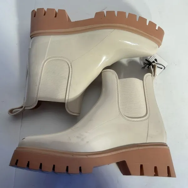 Dolce Vita Womens‎ Cream Waterproof Chelsea Rain Boots Lug Sole Size 8 - Image 10
