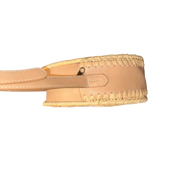 Universal Threads Round Rattan Crossbody Bag - Image 5