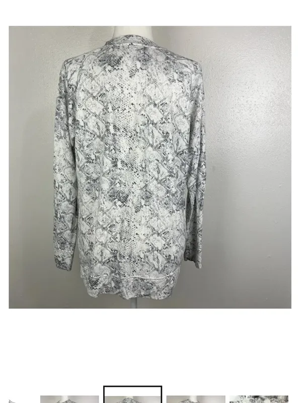 Tahari Women's Long-Sleeve Snake Print‎ Tunic Top - Light Gray - Image 2